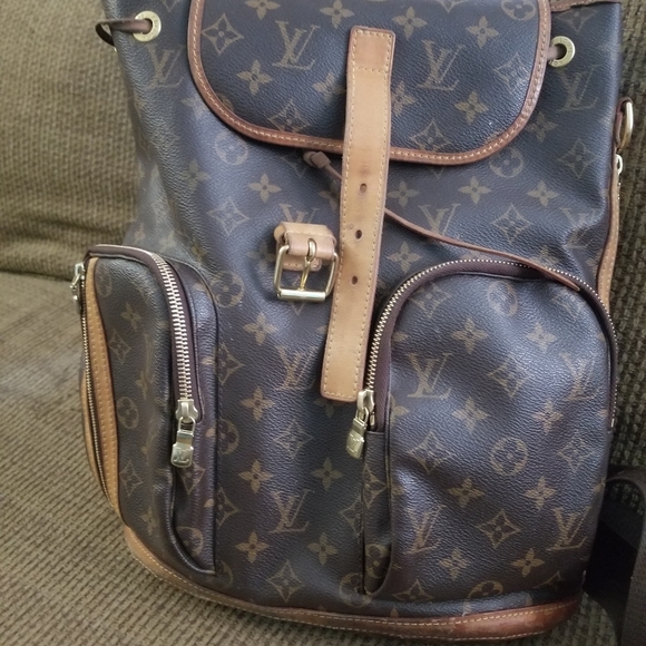 LV back pack - Picture 1 of 5